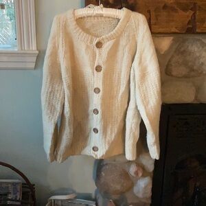 Hand knit wool sweater Like new